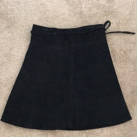 Black Leather Suede Skirt - Picture 2 of 4